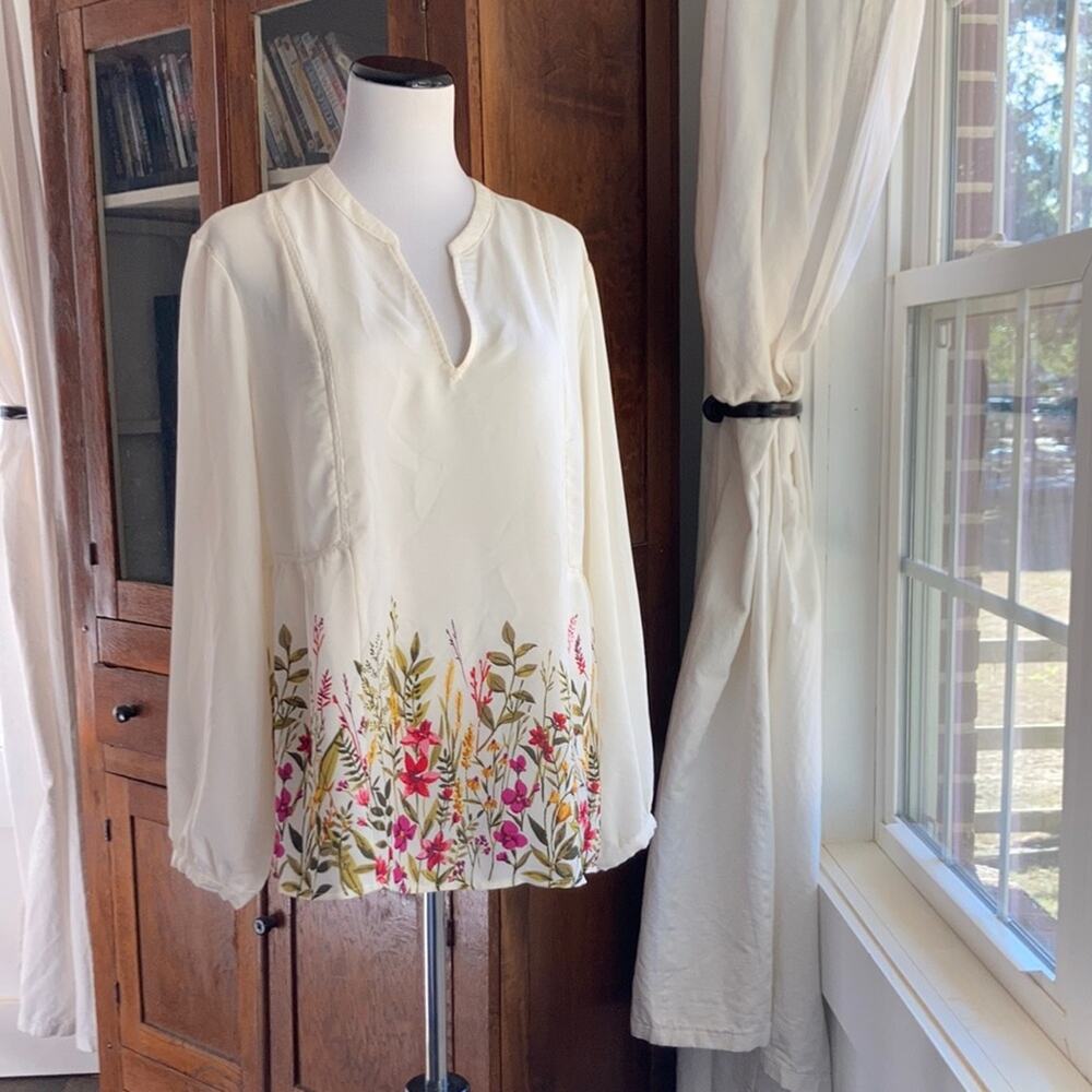 Old Navy Cream Floral Peasant Blouse, Size L